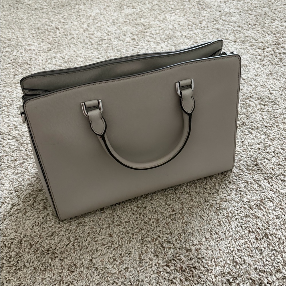 Michael Kors Elegant Gray Satchel - Picture 2 of 8